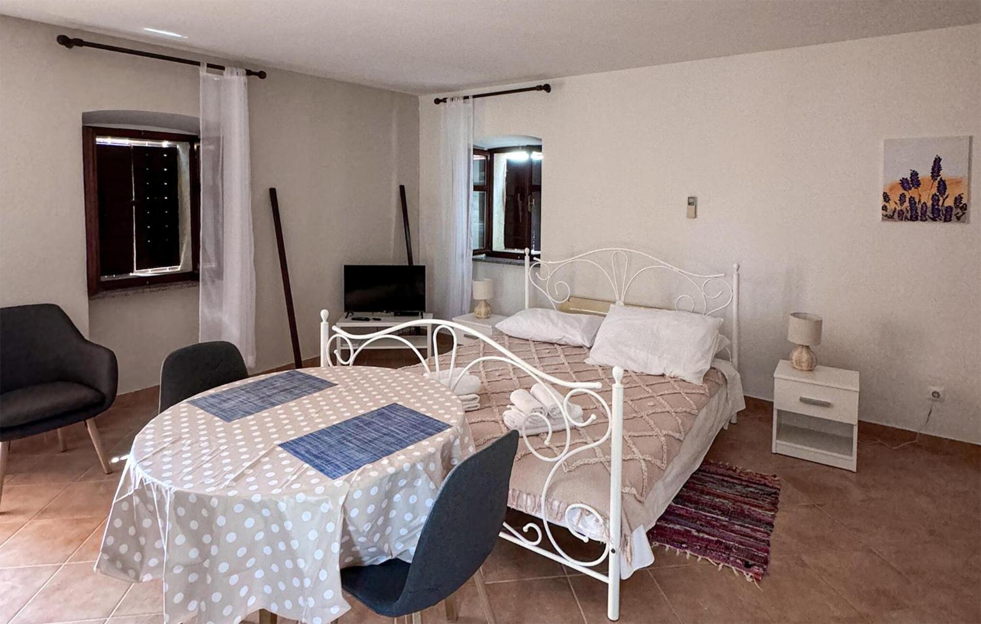 Nice Apartment In Bale With Wifi Extérieur photo